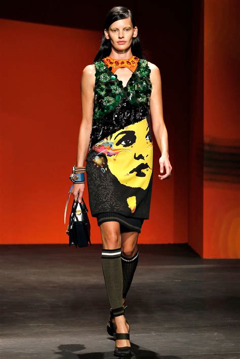 pellicce prada 2013-2014 fashon show|Prada Spring 2014 Ready To Wear .